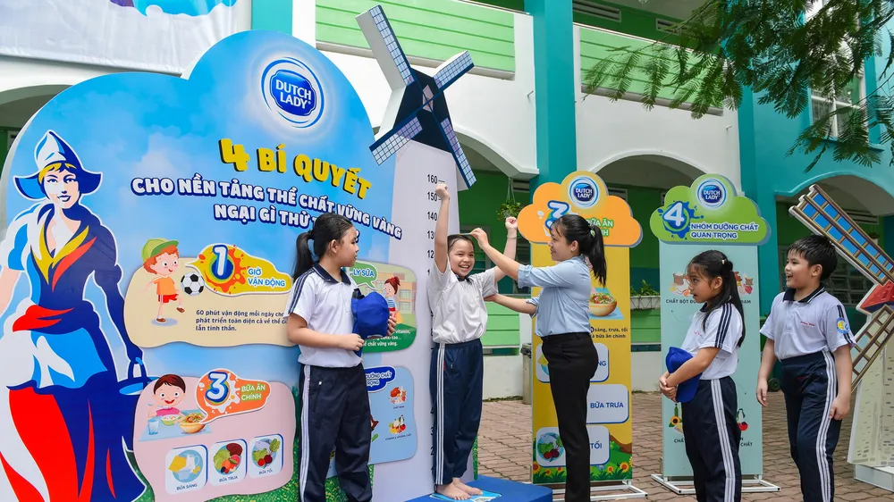 ​Góc dinh dưỡng nhằm cung cấp kiến thức về chế độ dinh dưỡng cân bằng, theo dõi tiến độ phát triển chiều cao cân nặng cho các em học sinh.