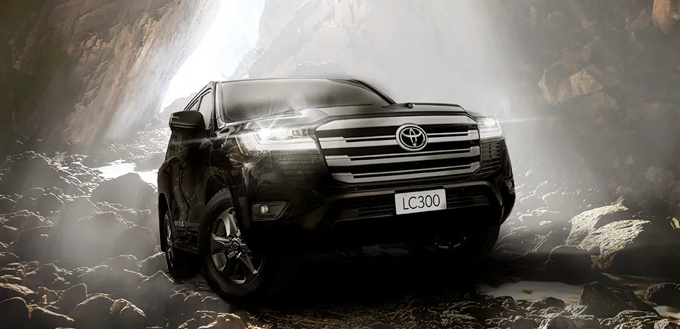 Land Cruiser 300 trình làng - Dấu ấn kỷ niệm chặng đường 70 năm
