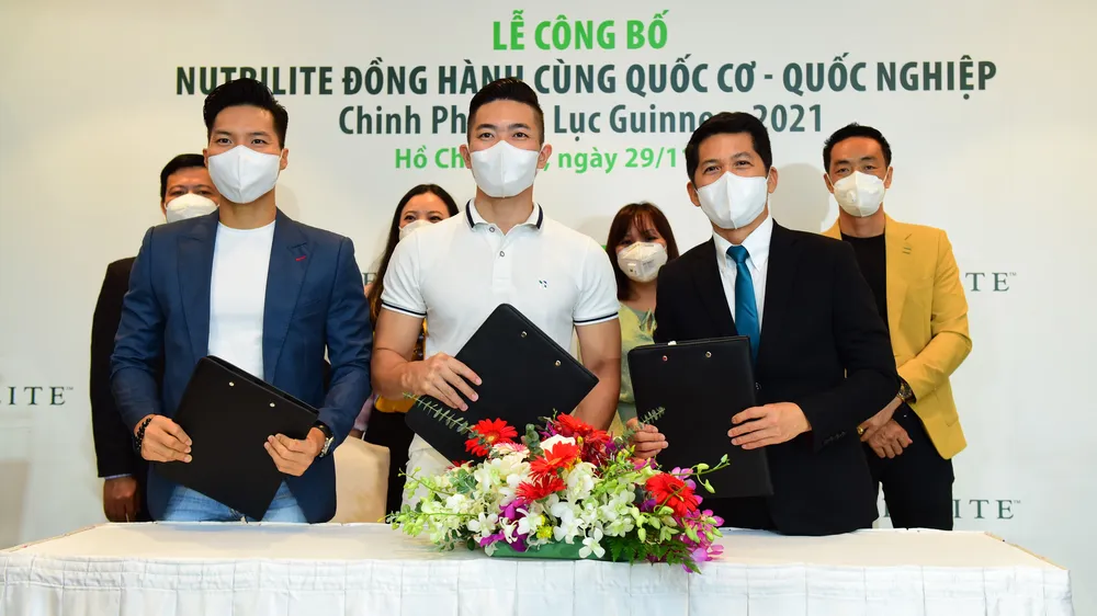 Nutrilite đồng hành Quốc Cơ - Quốc Nghiệp chinh phục kỷ lục thế giới 2021