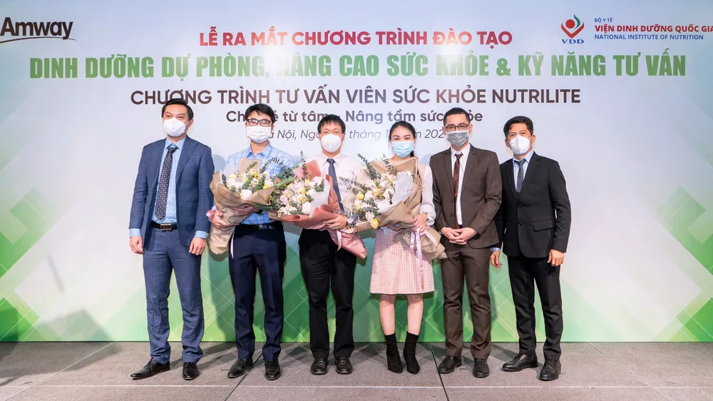 AMWAY và Viện Dinh dưỡng quốc gia ra mắt chương trình đào tạo dinh dưỡng