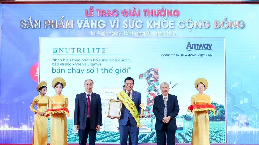 Amway Việt Nam lần thứ 11 nhận giải thưởng “Sản phẩm vàng vì sức khỏe cộng đồng”