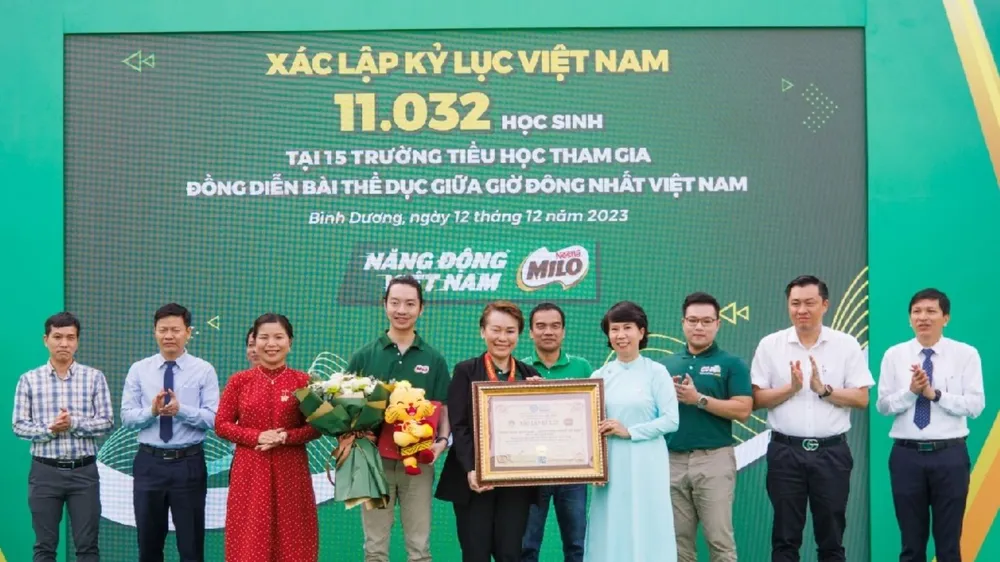 11.032 học sinh lập kỷ lục Việt Nam với màn đồng diễn thể dục ấn tượng