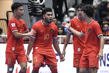 Futsal Thái Lan vs Futsal Indonesia 1-5: Soumilena, Lindrey, Putra, Adriansyad bất ngờ bắn phá, tạo địa chấn hạ Thái Lan, Wingwon phản lưới nhà giành vé chung kết futsal ASEAN