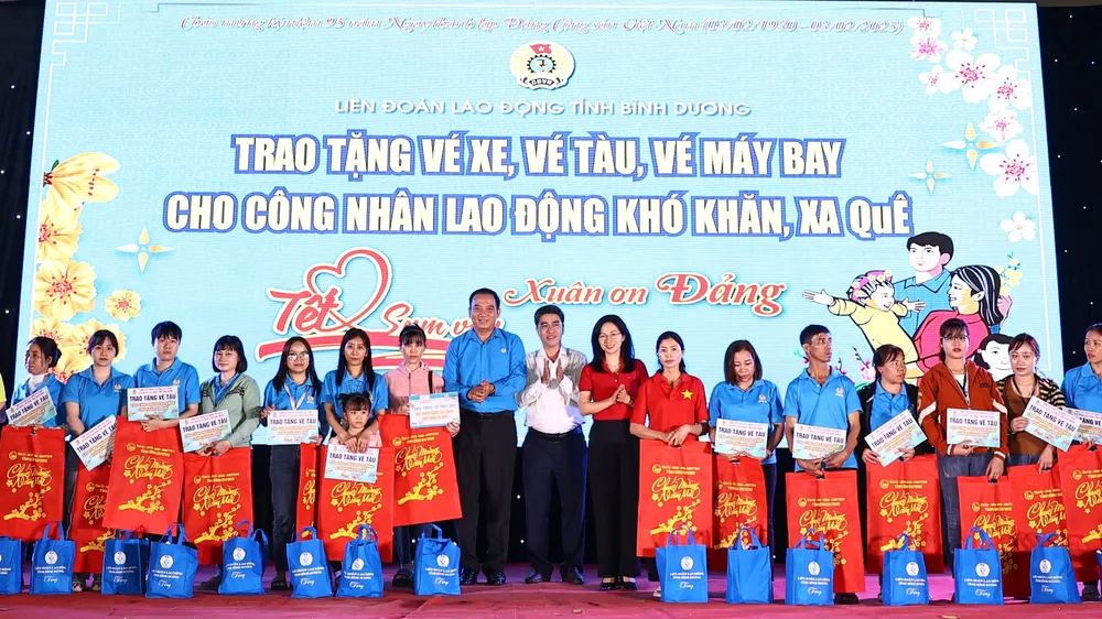 United International Pharma đồng hành Liên đoàn Lao động tỉnh Bình Dương trong Chương trình Chuyến xe Công đoàn - Xuân 2025