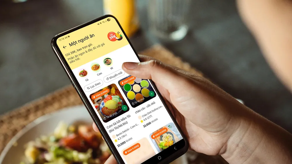 GrabFood ra mắt bộ sưu tập Một người ăn giúp việc đặt đồ ăn dễ dàng và tiết kiệm hơn 