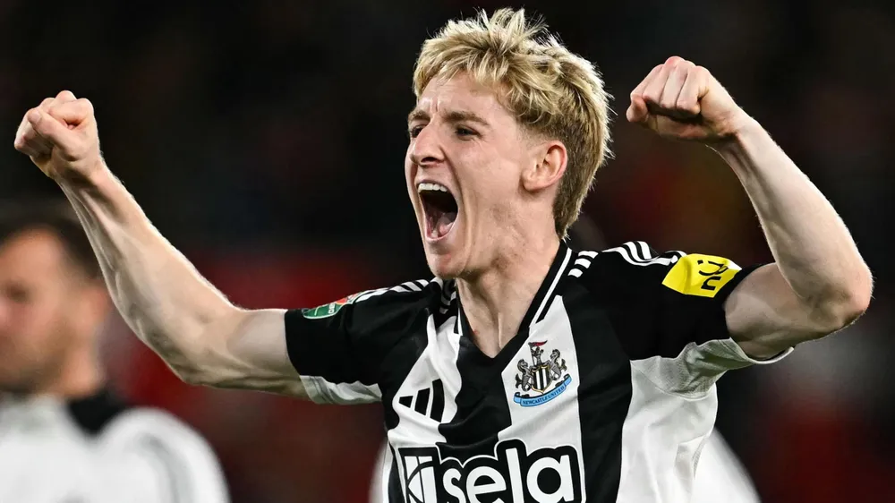 Anthony Gordon ngôi sao Newcastle United đang được Arsenal chú ý, Chelsea mời chào