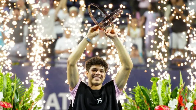 Karen Khachanov vs Ben Shelton 7-6(4), 4-6, (3)6-7: Kịch tính ngược dòng, Ben Shelton hạ Khachanov, đăng quang Canadian Open 2025, danh hiệu ATP thứ 3 trong sự nghiệp
