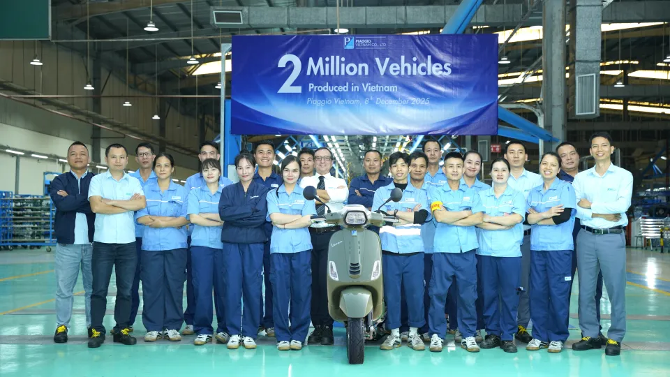 Piaggio Việt Nam kỷ niệm cột mốc 2 triệu xe xuất xưởng tại nhà máy Piaggio Phú Thọ