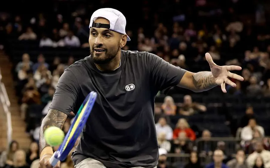 Nick Kyrgios vs Aleksandar Kovacevic 3-6, 4-6: Kyrgios nỗ lực bất thành, Kovacevic giành vé đi tiếp Brisbane International 2026 