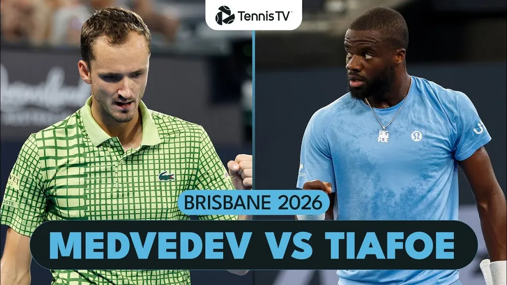 Daniil Medvedev vs Frances Tiafoe 6-3, 6-2: Medvedev hạ Tiafoe, gặp người thắng cặp đấu Majchrzak - Opelka tứ kết Brisbane International 2026