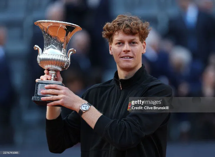 Jannik Sinner vs Casper Ruud 6-4, 6-4: Hạ Ruud, Sinner giành chức vô địch Rome Open, lập kỷ lục 6 lần liên tiếp đăng quang Masters 1000 