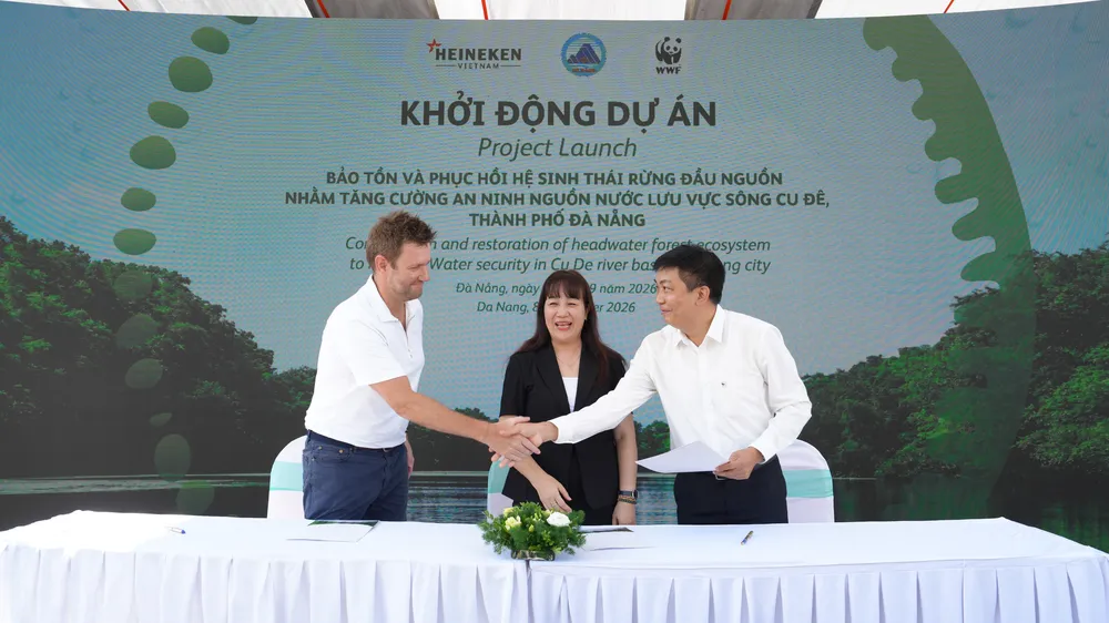 HEINEKEN Việt Nam hướng tới cân bằng nước 100% tại toàn bộ 5 nhà máy trên toàn quốc vào năm 2030