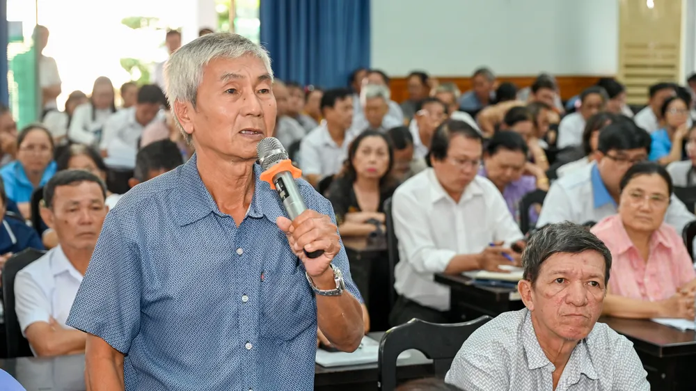 Cử tri kiến nghị nâng cao chất lượng khám, chữa bệnh tuyến y tế cơ sở
