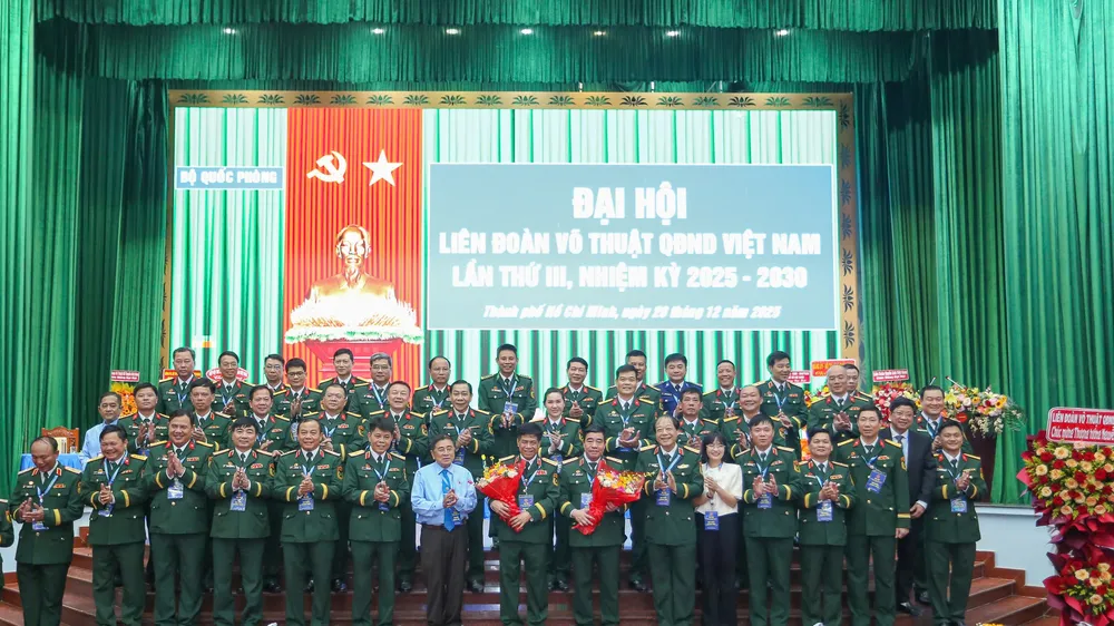 Trung tướng Nguyễn Bá Lực giữ chức Chủ tịch Liên đoàn Võ thuật Quân đội