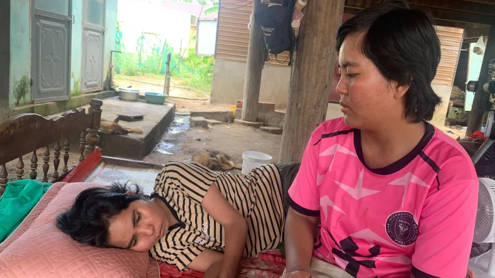 2 mẹ con mắc bệnh hiểm nghèo, mong được cứu giúp