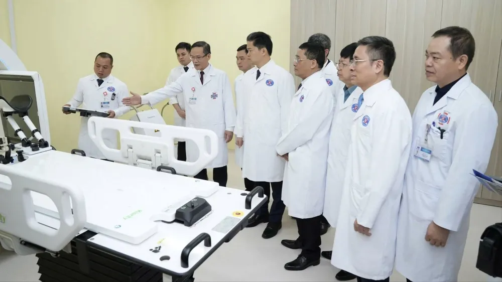 Gỡ nút thắt đấu thầu thuốc và thiết bị y tế