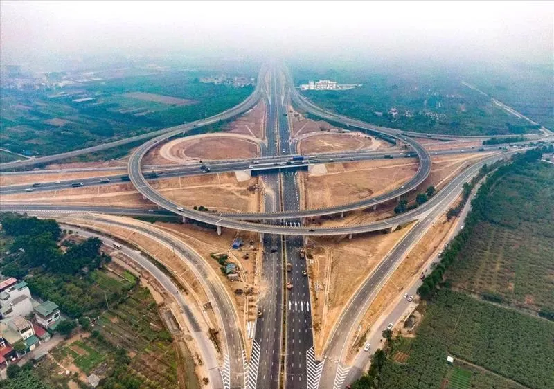 Khoán tăng trưởng và đầu tư công