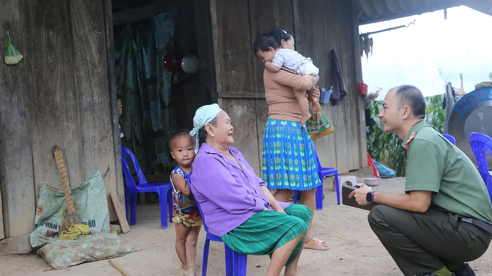 An sinh cho đồng bào dân tộc thiểu số ở Tây Nguyên: Mơ ước và cạm bẫy