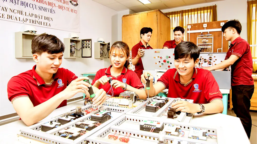 Khối ngành kỹ thuật, công nghệ “khát” nhân lực