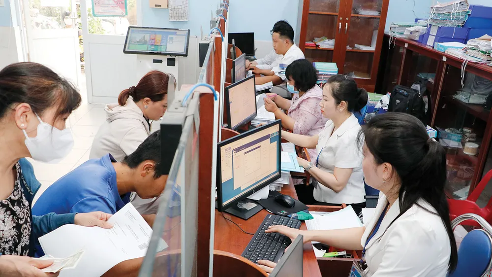 Không để gián đoạn thủ tục hành chính