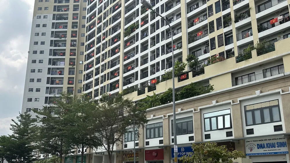 Tăng tốc gỡ vướng, cấp sổ hồng cho người mua nhà