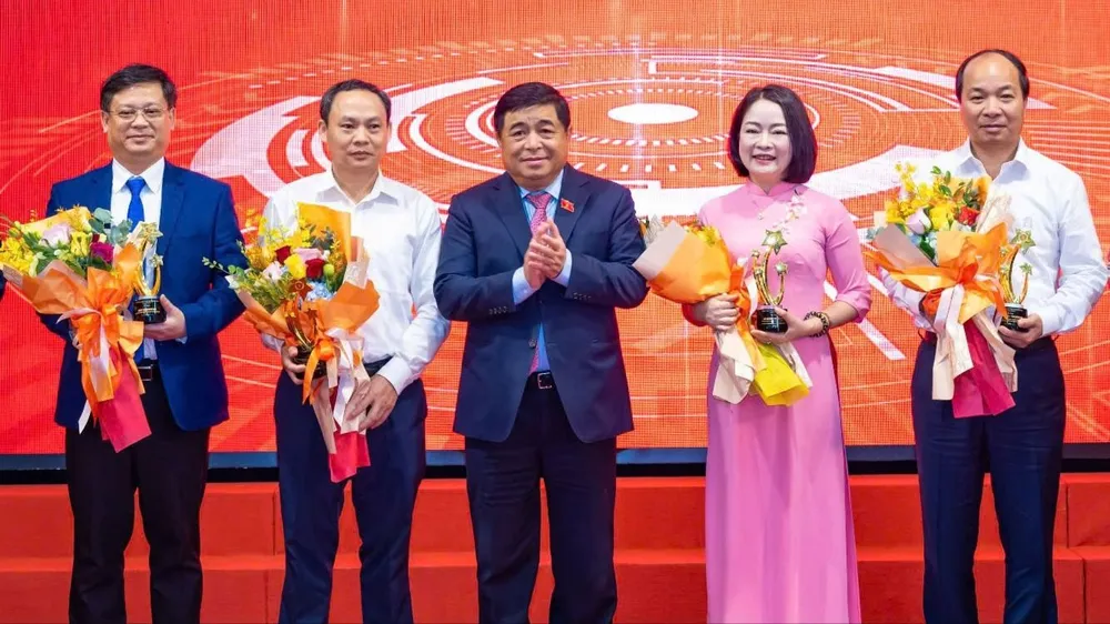 Sớm số hóa các dịch vụ công