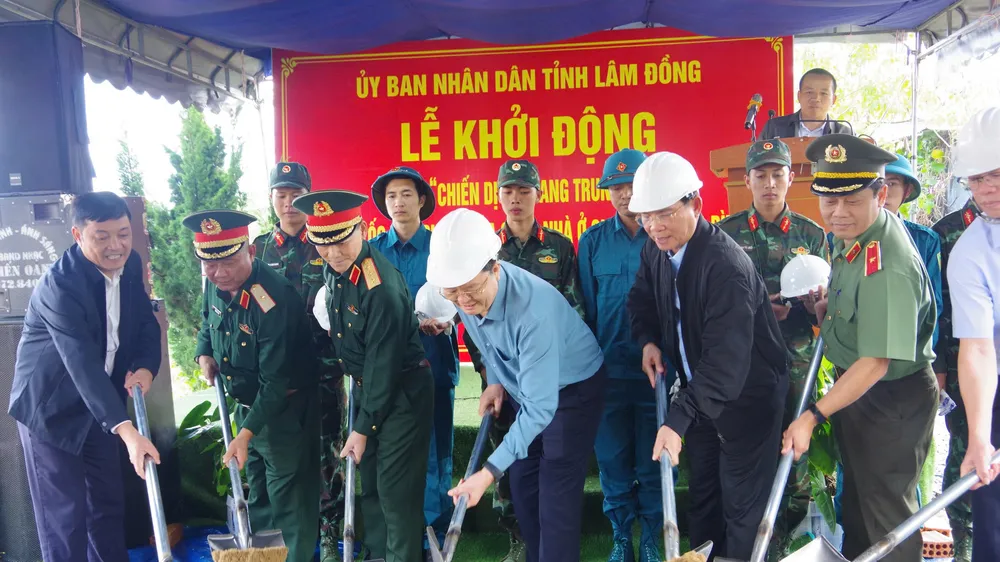 Xây thế trận vững chắc từ lòng dân
