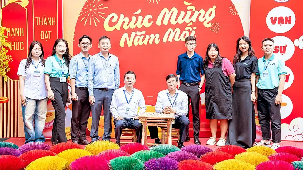 Đa dạng nguồn chăm lo tết đội ngũ nhà giáo