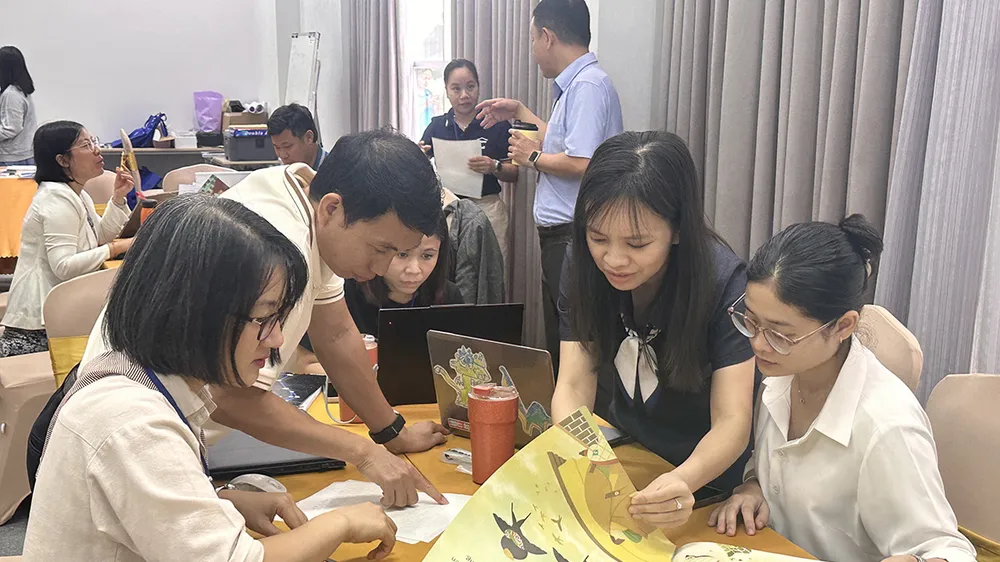 “Khát” sách chữ nổi cho trẻ khiếm thị