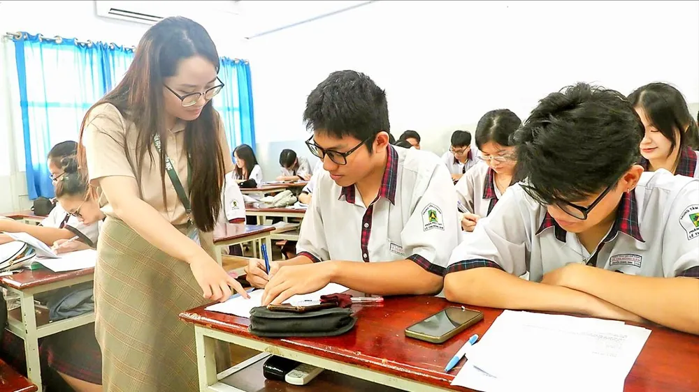Dự thảo quy định chế độ làm việc đối với nhà giáo nghỉ hưu và nhà giáo thỉnh giảng: Chính sách kịp thời nhưng cần đánh giá tác động
