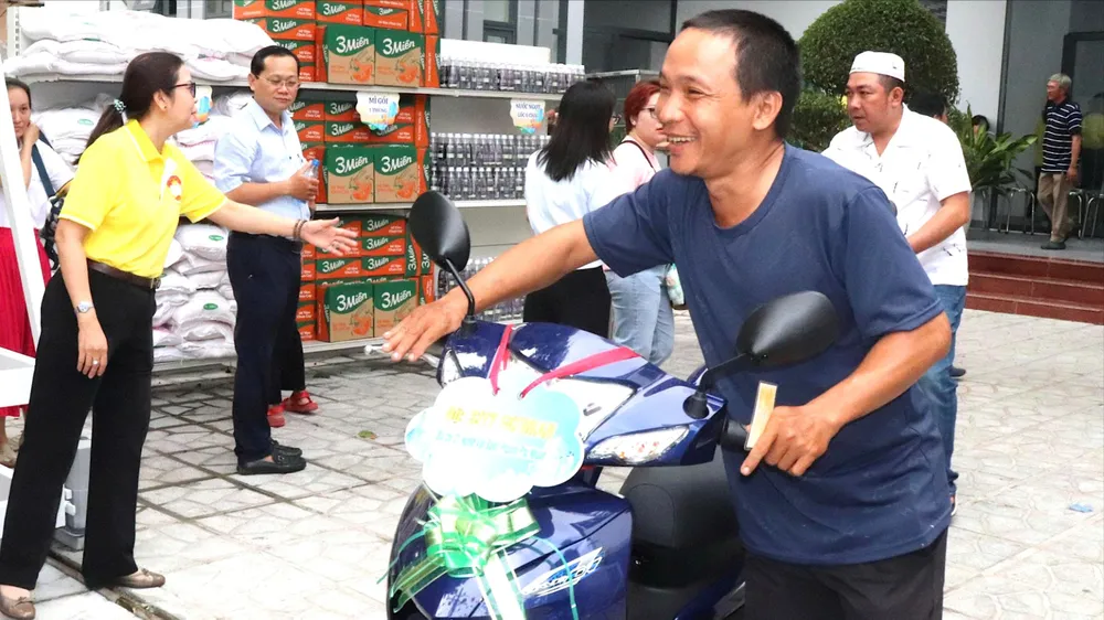 Điểm tựa tin cậy của người nghèo