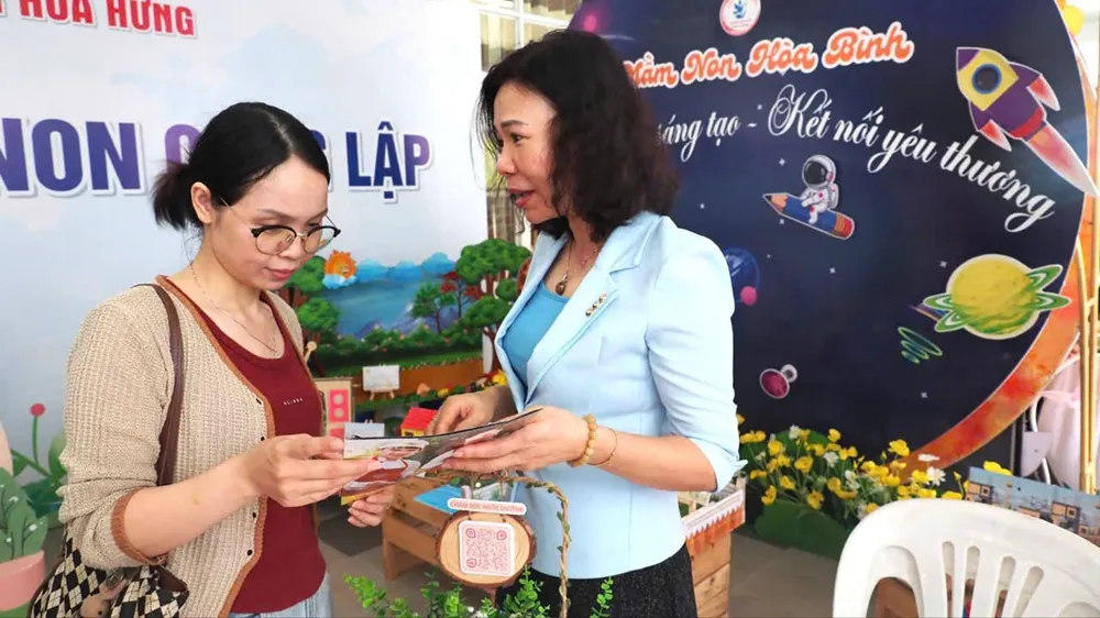 Phường tiên phong số hóa thông tin trường lớp