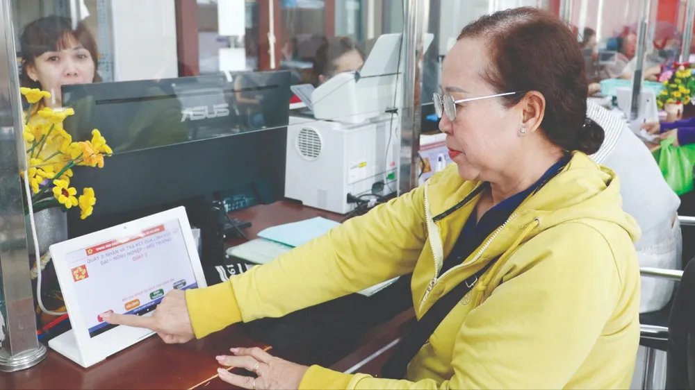 Chỉ số cải cách hành chính của TPHCM thăng hạng: Chuyển động bắt đầu từ đội ngũ cán bộ cơ sở