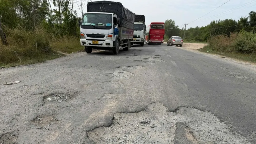 Mong quốc lộ 62 nâng cấp đúng hẹn
