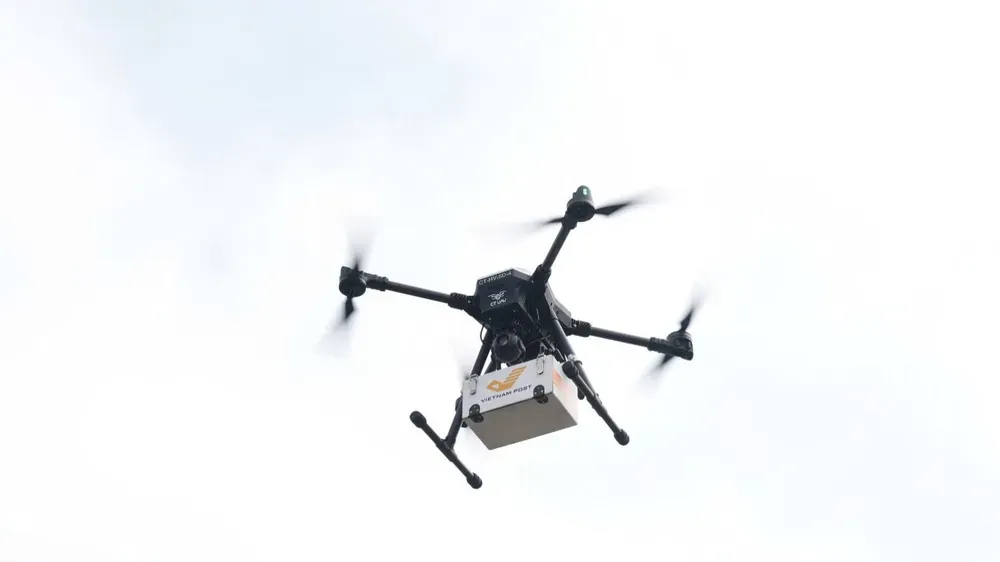 Đầu tư thiết bị cảnh báo sớm và chế áp UAV