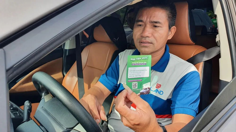 VETC, ePass thu phí quản lý tài khoản ví điện tử: Khoản thu nhỏ, băn khoăn không nhỏ