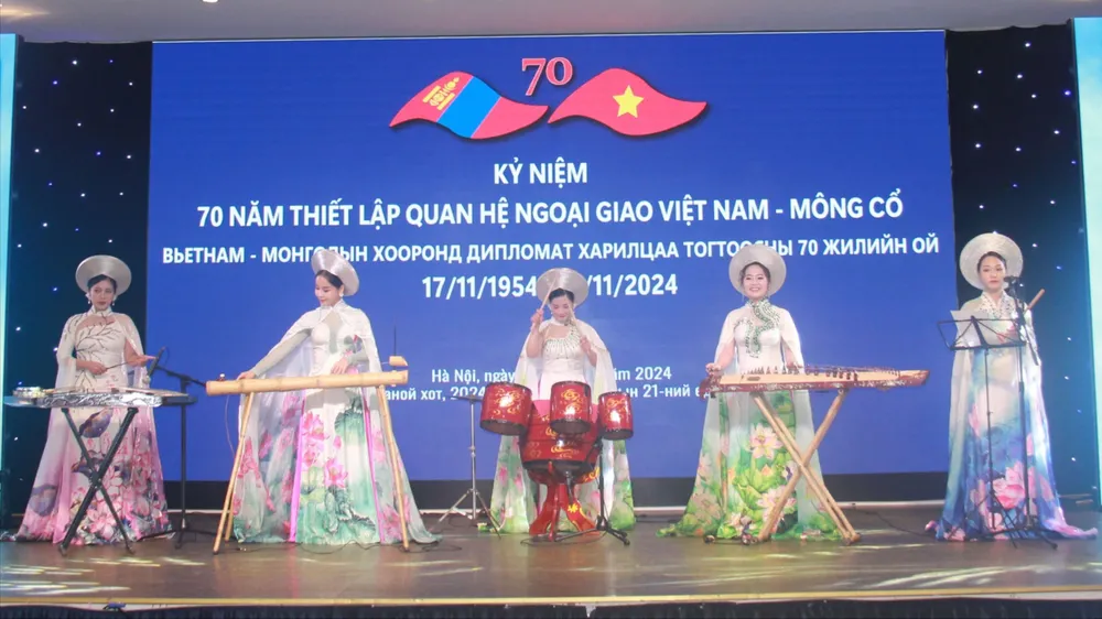 Việt Nam - Mông Cổ chia sẻ về kinh nghiệm lập pháp, quản trị đất nước