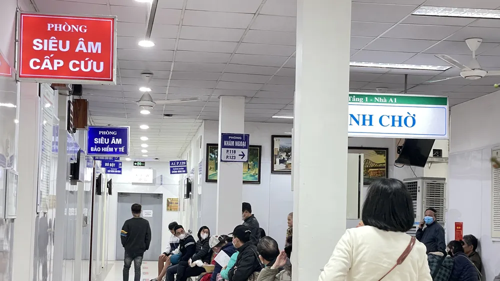 Bộ Y tế đề xuất dùng phiếu chuyển, phiếu hẹn khám lại trên VNeID