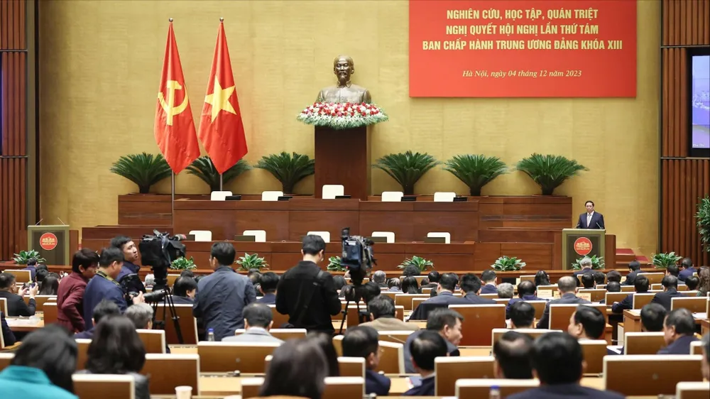 Hội nghị toàn quốc nghiên cứu, quán triệt Nghị quyết Hội nghị Trung ương 8 khóa XIII
