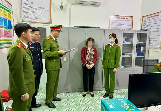 Giám đốc Phòng khám đa khoa Đức Giang - Hà Nội bị bắt