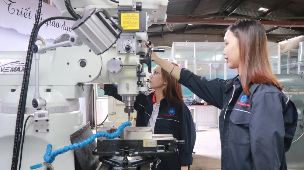 Nhiều trường tăng học bổng hỗ trợ sinh viên