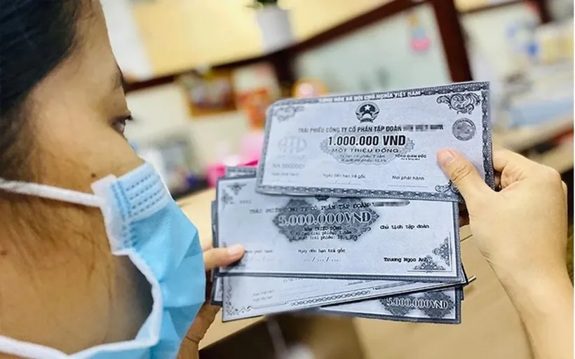 Ảnh: https://dttc.sggp.org.vn/ap-luc-dao-han-trai-phieu-doanh-nghiep-keo-dai-den-2025-post113056.html
