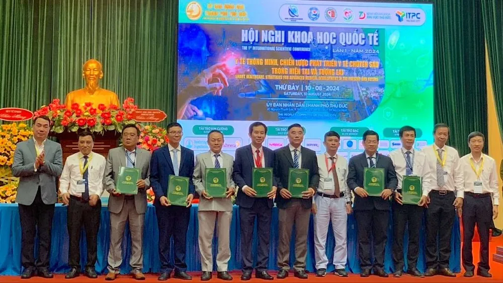 Hơn 500 đại biểu tham dự hội nghị quốc tế về y tế tại TP Thủ Đức