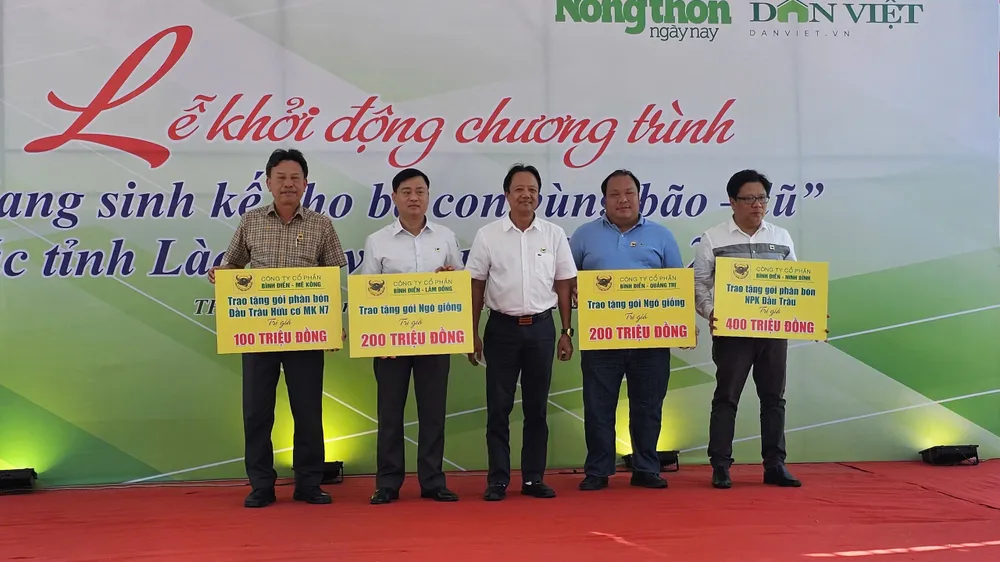 Bình Điền trao hơn 3 tỷ đồng hỗ trợ sinh kế cho bà con vùng bão lũ tỉnh Yên Bái và Lào Cai