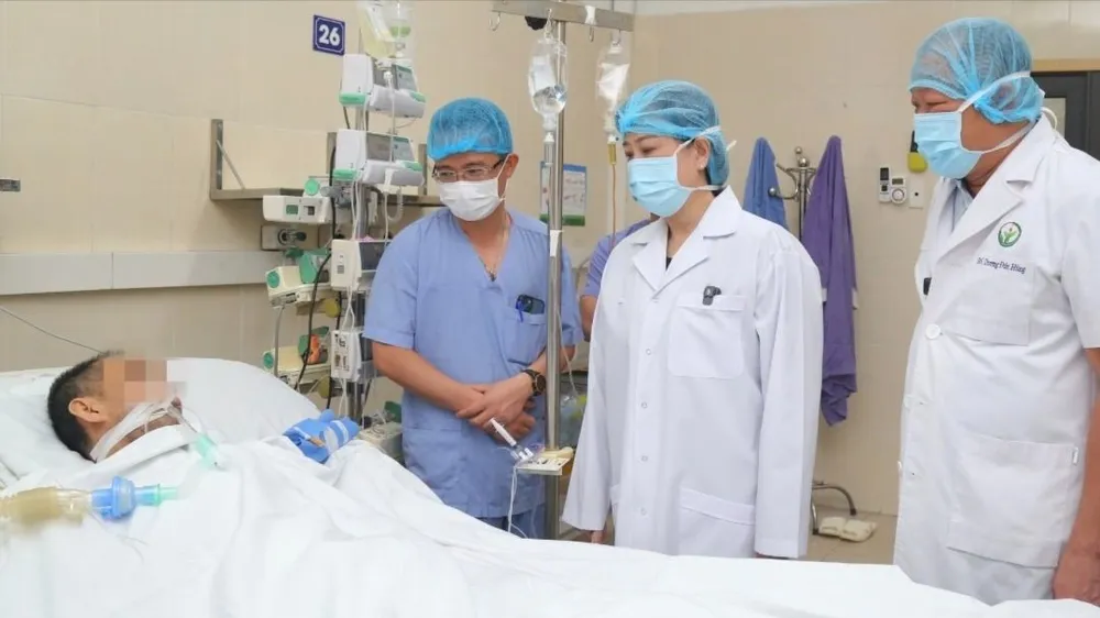 Thực hiện thành công ghép tim - gan đồng thời lần đầu tiên tại Việt Nam
