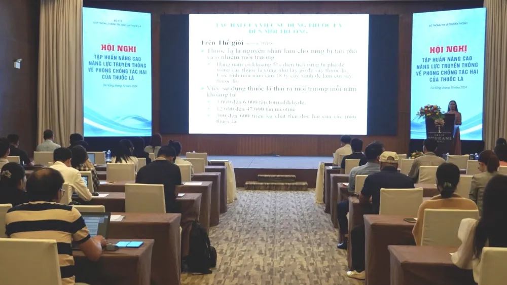 Hội nghị nhằm chung tay đẩy mạnh truyền thông về tác hại của thuốc lá, nhất là thuốc lá điện tử, thuốc lá nung nóng trước tình trạng sử dụng càng tăng. Ảnh: XUÂN QUỲNH