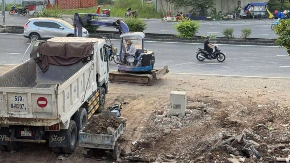 Bãi xà bần trong khu dân cư