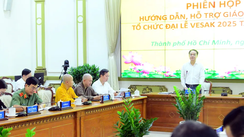 Tổ công tác liên ngành Đại lễ Vesak 2025 tổ chức phiên họp thứ nhất về hướng dẫn, hỗ trợ Giáo hội Phật giáo Việt Nam (GHPGVN) tổ chức Đại lễ Vesak 2025 tại TPHCM. Ảnh: QUANG TRÒN