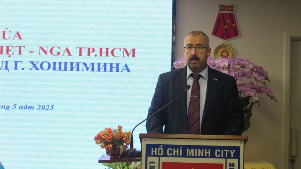 Họp mặt kỷ niệm 80 năm Ngày Chiến thắng 9-5