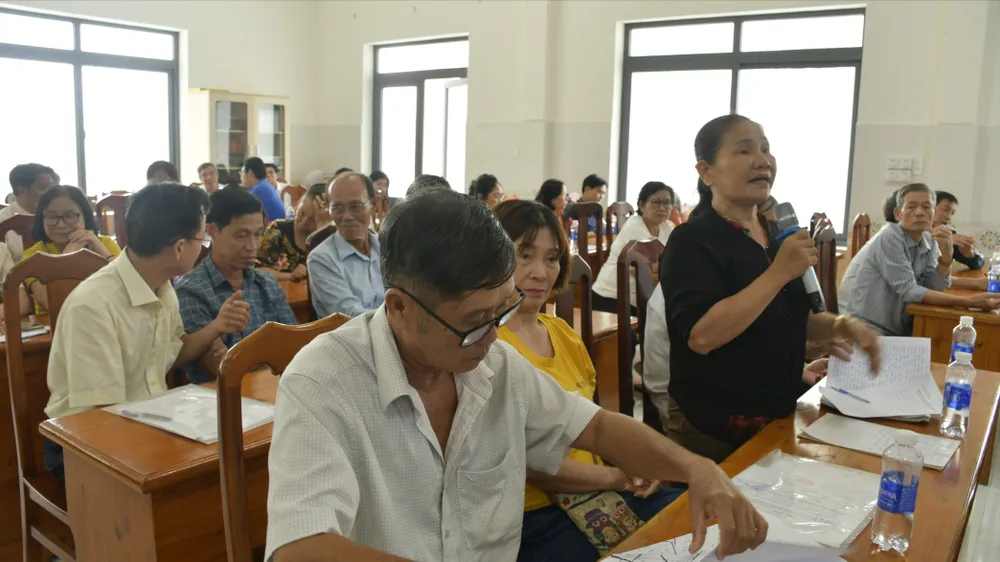  Phường Long Hương (TPHCM): Người dân kiến nghị nhiều vấn đề dân sinh